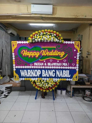 Papan Bunga di Sumbersari Banyuurip